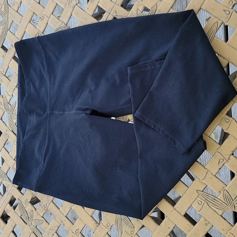Fabletics Capris - image 1